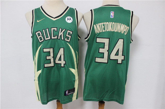 Milwaukee Bucks-001